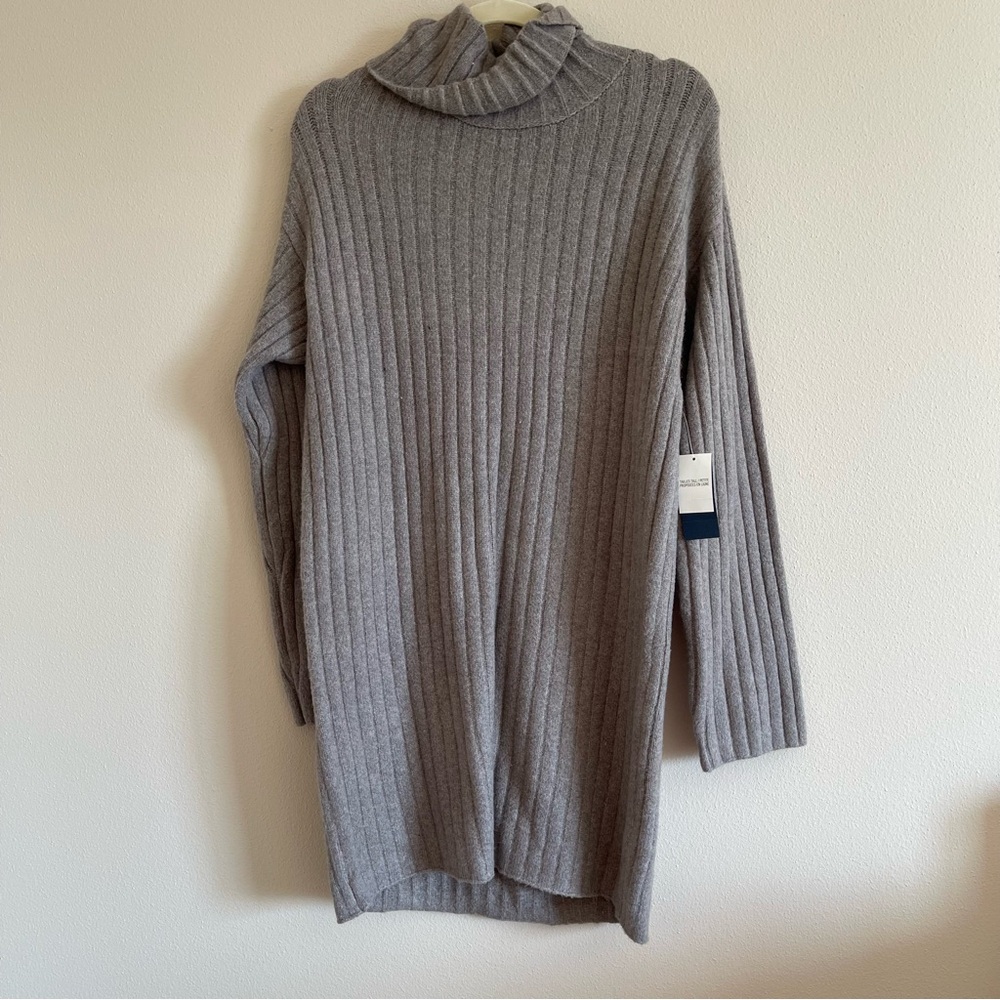 NWT Abercrombie & fitch EasyFitting Turtleneck Sweater Dress small light brown